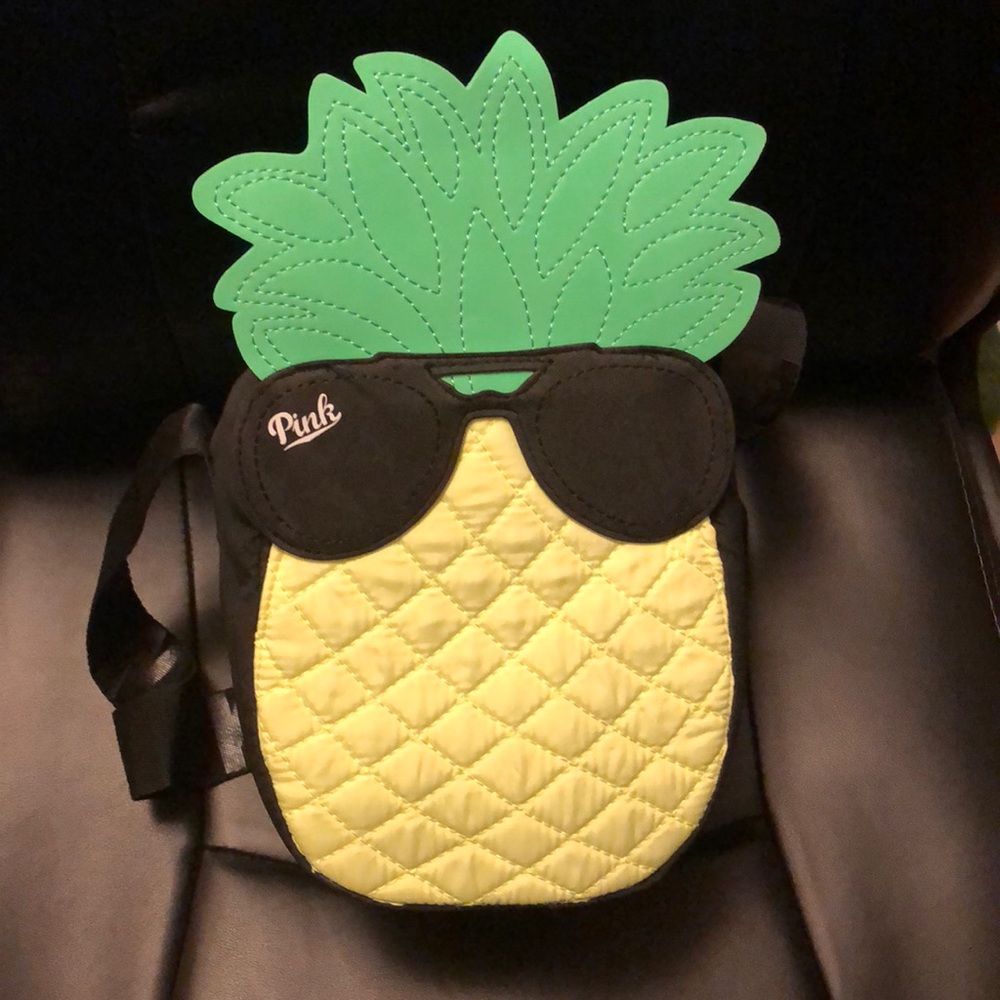 PINK pineapple cooler